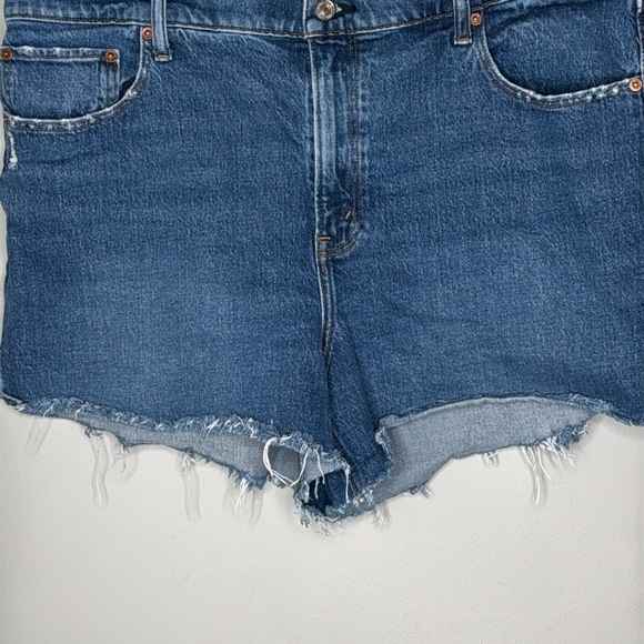 Abercrombie & Fitch The High Rise Mom Short 4" Inseam Denim Size 34/18 EUC - Picture 3 of 6